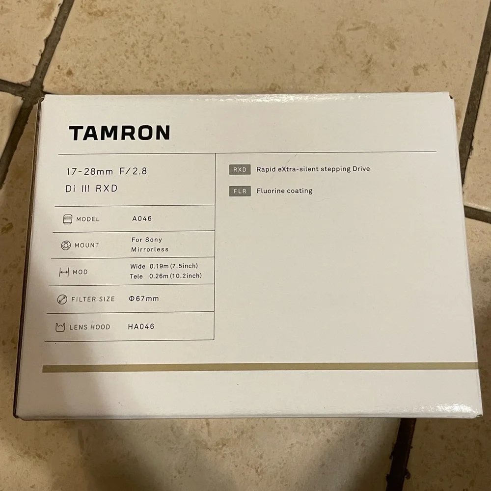 Tamron - 17-28mm f/2.8 DI III